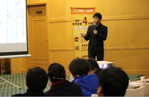 亚洲区色情区激情区小说