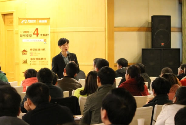 亚洲区色情区激情区小说